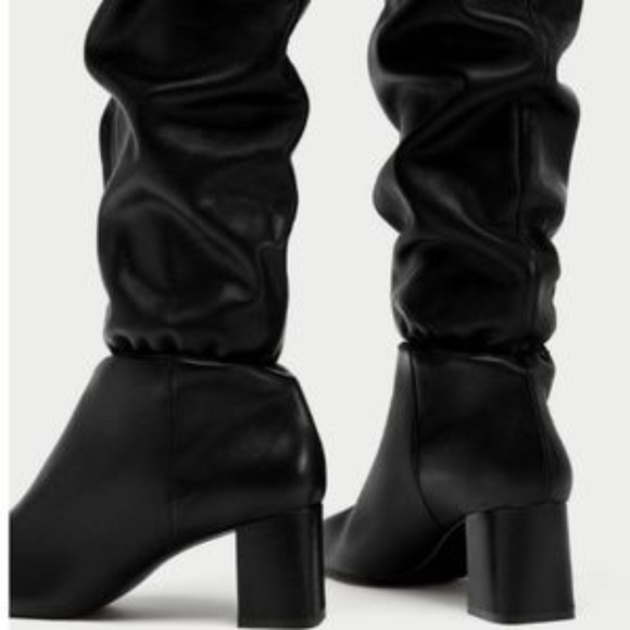Zara Slouchy Leather Heeled Boots (Size 40/10) - Picture 5 of 8